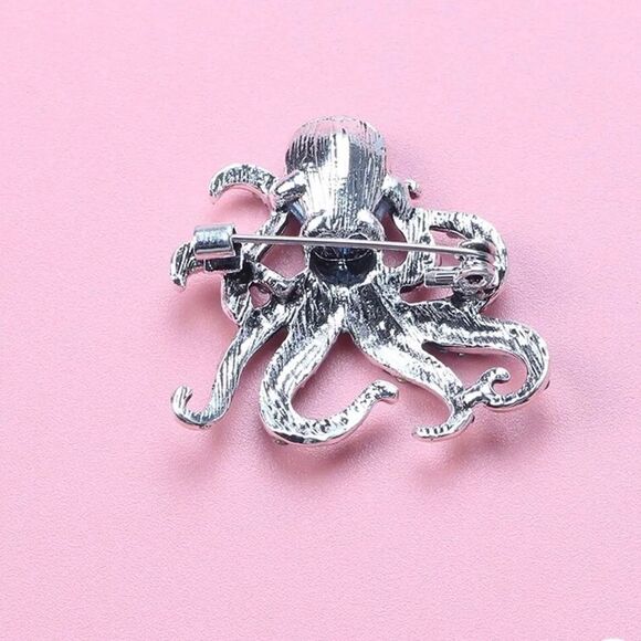 🐙 Betsy Johnson sparkling octopus brooch 🐙 - Picture 5 of 6